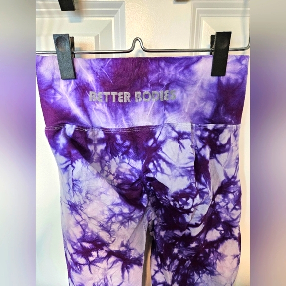 Purple Tie-Dye Women's Bumtastic Leggings! - Picture 10 of 13
